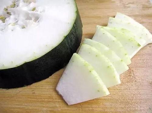 热门大瓜每日必吃,紧跟时事，畅享娱乐盛宴